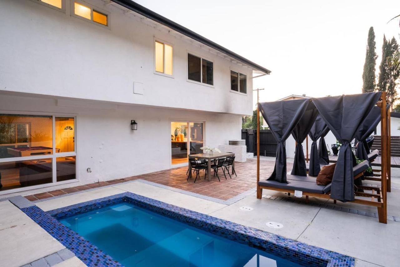 Сasa de vacaciones 2-story Sanctuary - Spacious Hot Tub - Billiards Los Ángeles