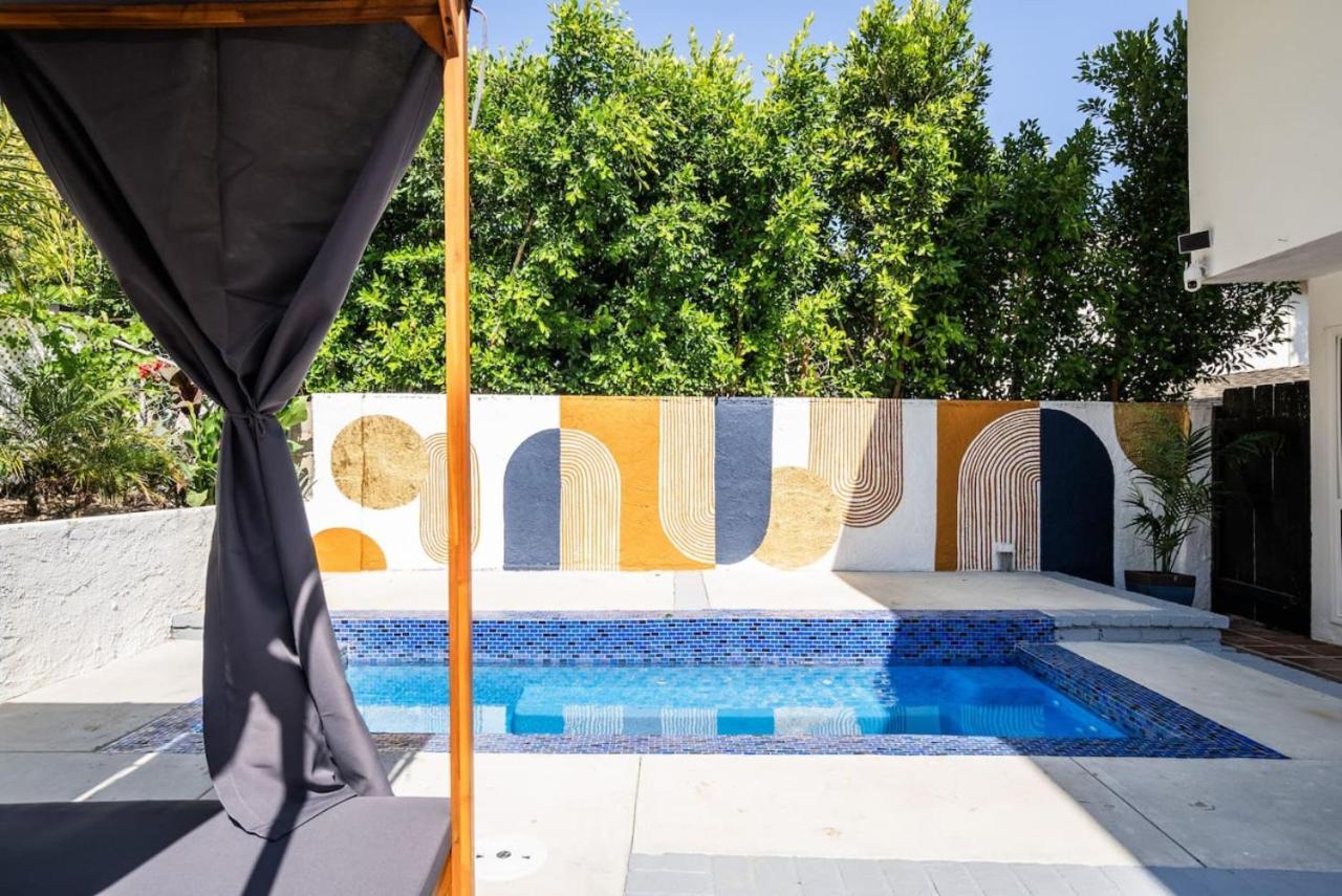 Сasa de vacaciones 2-story Sanctuary - Spacious Hot Tub - Billiards